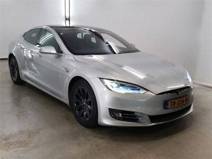 Photo 5 VIN: 5YJSA7E2XJF259171 - TESLA MODEL S 