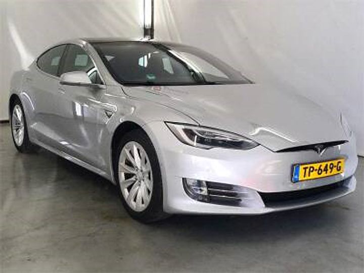 Photo 5 VIN: 5YJSA7E2XJF270848 - TESLA MODEL S 