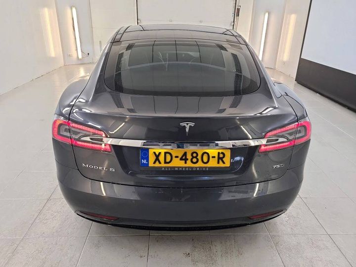 Photo 2 VIN: 5YJSA7E2XJF284510 - TESLA MODEL S 