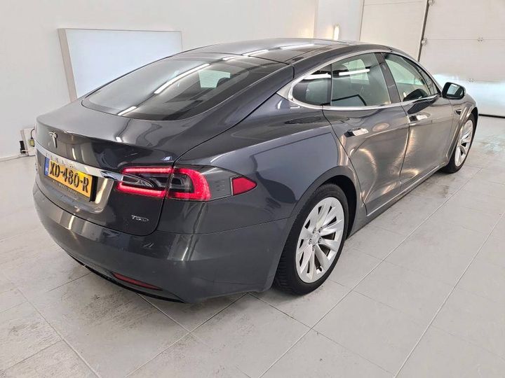 Photo 3 VIN: 5YJSA7E2XJF284510 - TESLA MODEL S 