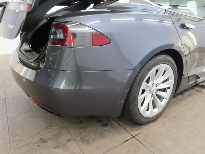 Photo 15 VIN: 5YJSA7E2XJF285074 - TESLA MODEL S 