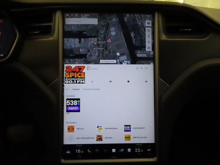 Photo 9 VIN: 5YJSA7E2XJF285074 - TESLA MODEL S 