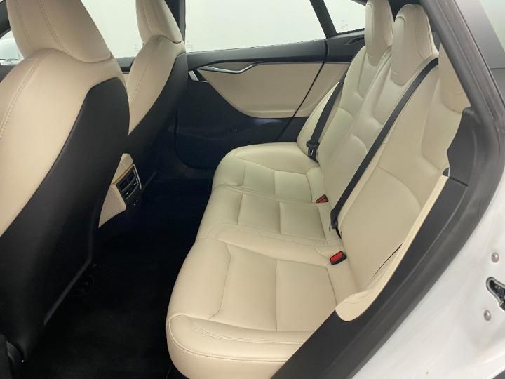 Photo 24 VIN: 5YJSA7E2XMF419862 - TESLA MODEL S HATCHBACK 