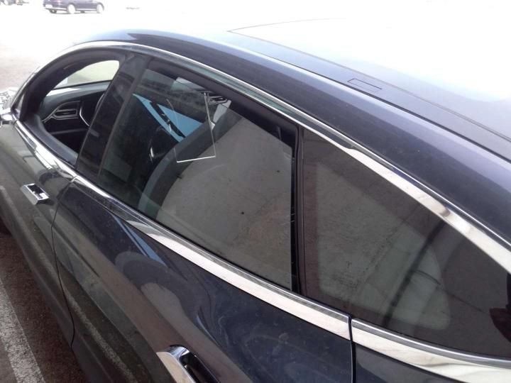 Photo 21 VIN: 5YJSA7E42HF187491 - TESLA S 