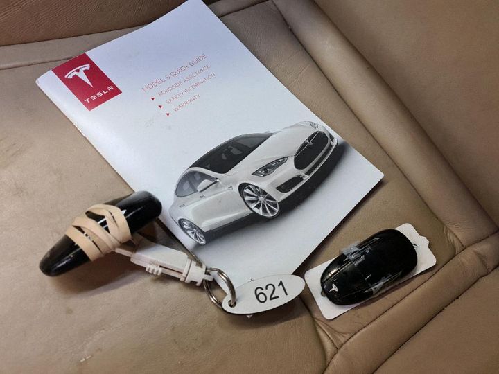 Photo 9 VIN: 5YJSA7E47FF098612 - TESLA S 