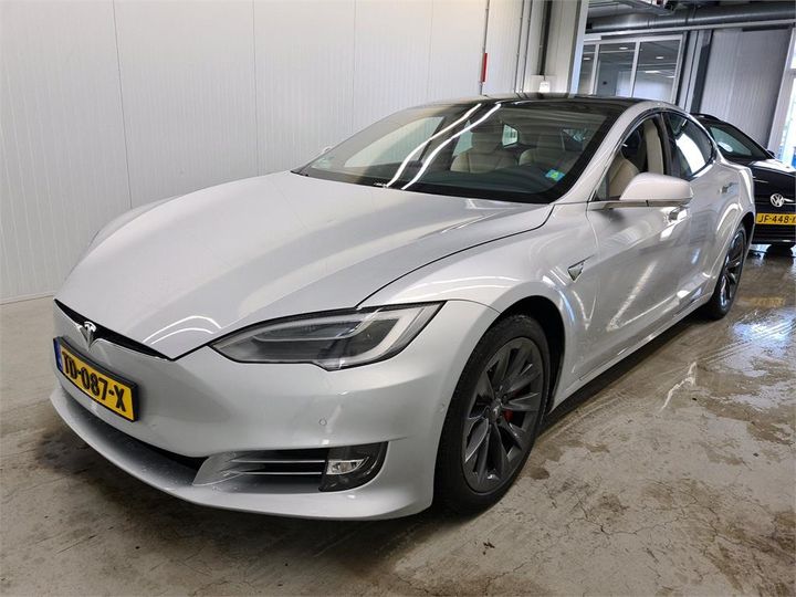 Photo 1 VIN: 5YJSA7E48JF261115 - TESLA S 