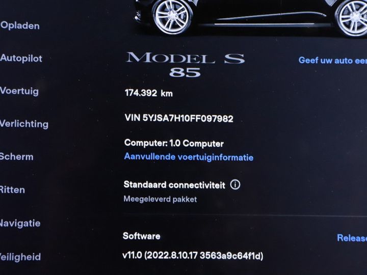 Photo 13 VIN: 5YJSA7H10FF097982 - TESLA MODEL S 