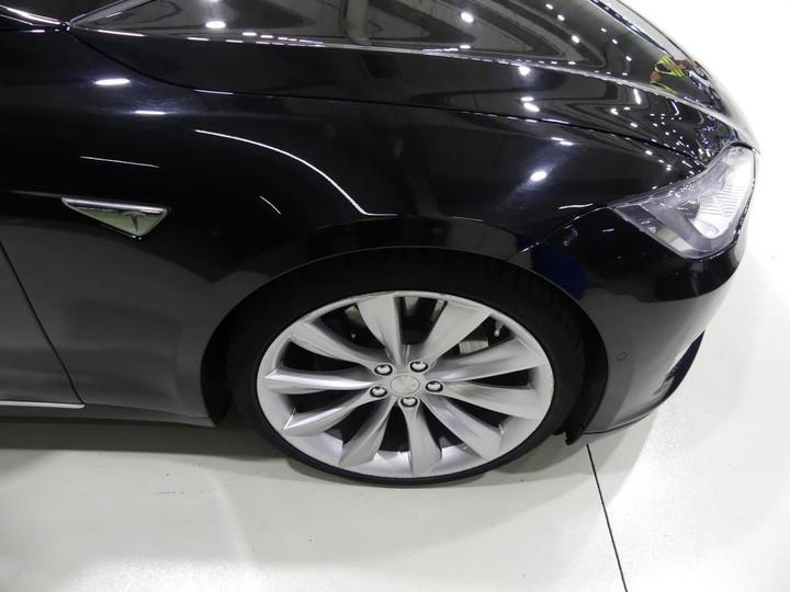 Photo 21 VIN: 5YJSA7H23FF080389 - TESLA S 