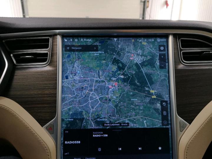 Photo 18 VIN: 5YJSA7H29FF089520 - TESLA S 