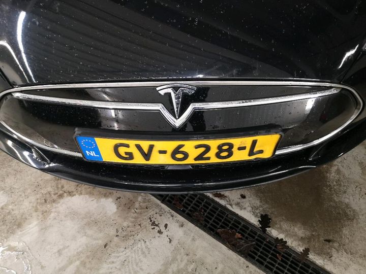 Photo 16 VIN: 5YJSA7S29FF093480 - TESLA S 