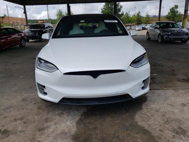 Photo 4 VIN: 5YJXCAE20JF120468 - TESLA MODEL X 