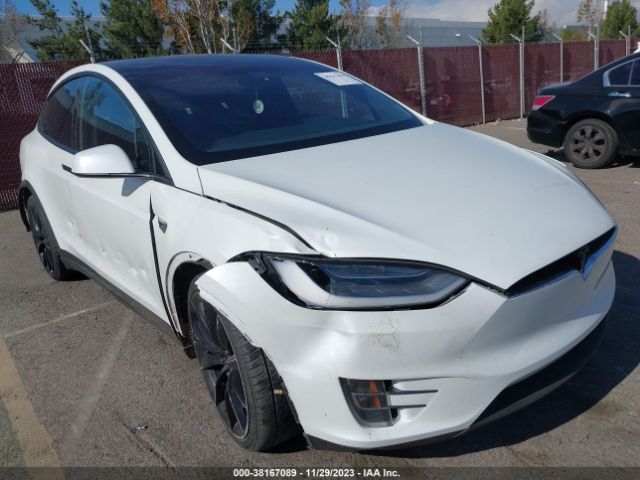 Photo 5 VIN: 5YJXCAE20JF135844 - TESLA MODEL X 