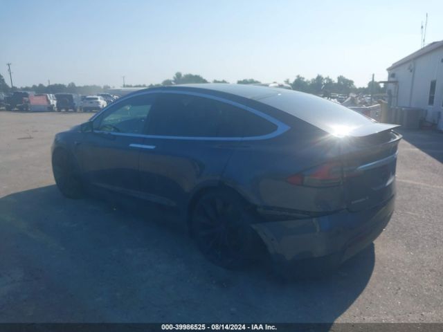 Photo 5 VIN: 5YJXCAE20JF136685 - TESLA MODEL X 