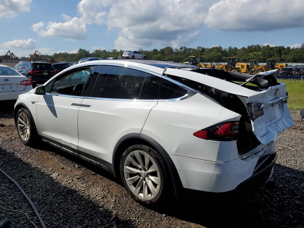 Photo 1 VIN: 5YJXCAE21GF003331 - TESLA MODEL X 