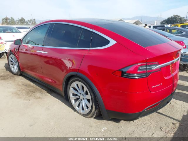 Photo 2 VIN: 5YJXCAE21GF003944 - TESLA MODEL X 