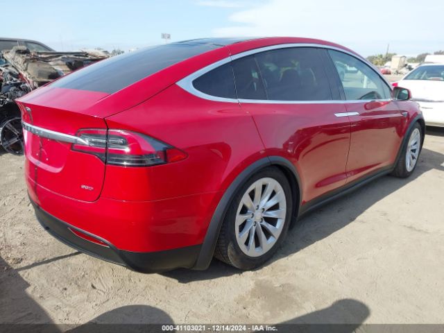 Photo 3 VIN: 5YJXCAE21GF003944 - TESLA MODEL X 