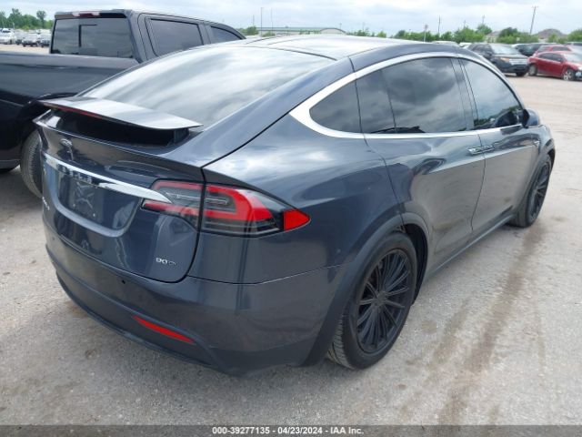 Photo 3 VIN: 5YJXCAE21GF006570 - TESLA MODEL X 