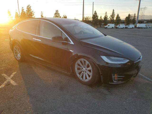 Photo 3 VIN: 5YJXCAE21GF015107 - TESLA MODEL X 