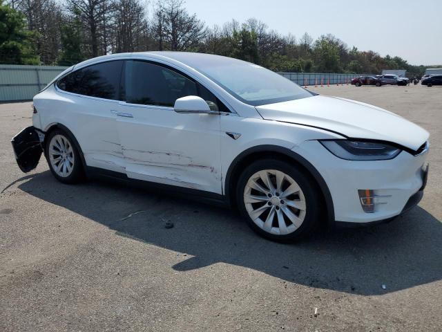 Photo 3 VIN: 5YJXCAE21KF182821 - TESLA MODEL X 