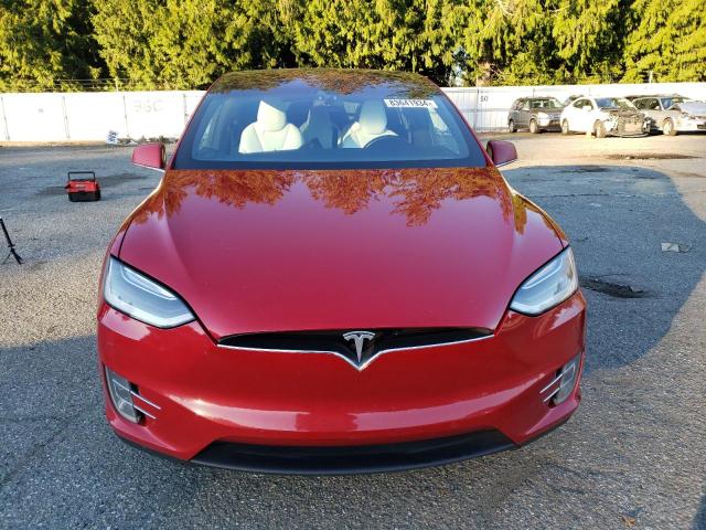 Photo 4 VIN: 5YJXCAE22GF010935 - TESLA MODEL X 