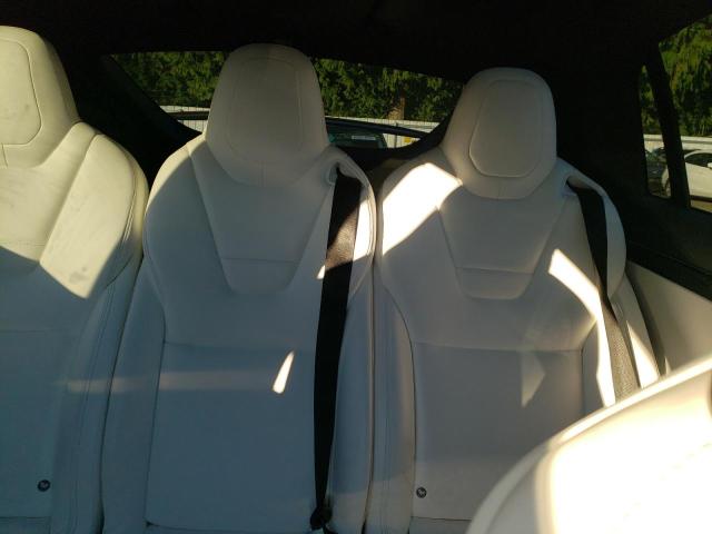 Photo 9 VIN: 5YJXCAE22GF010935 - TESLA MODEL X 