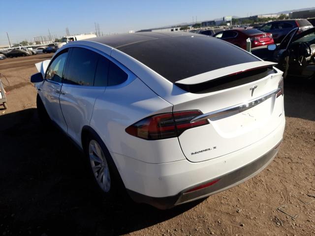 Photo 2 VIN: 5YJXCAE22GF011986 - TESLA MODEL X 