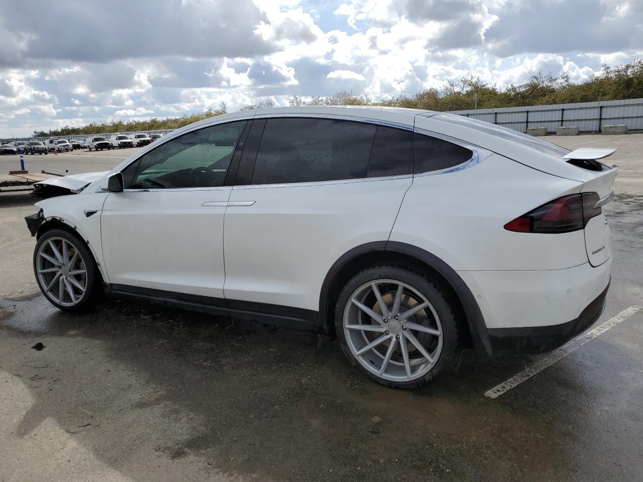 Photo 1 VIN: 5YJXCAE22HF076550 - TESLA MODEL X 