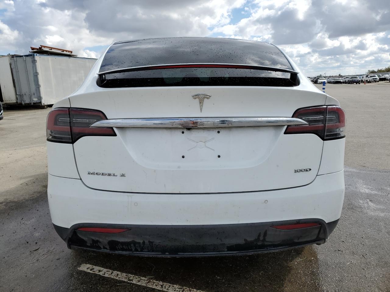 Photo 5 VIN: 5YJXCAE22HF076550 - TESLA MODEL X 