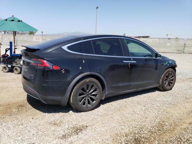 Photo 2 VIN: 5YJXCAE22JF142245 - TESLA MODEL X 