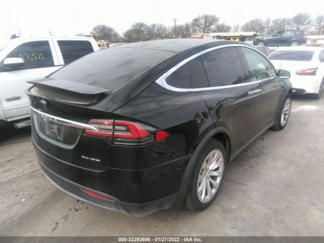 Photo 3 VIN: 5YJXCAE22KF199918 - TESLA MODEL X 