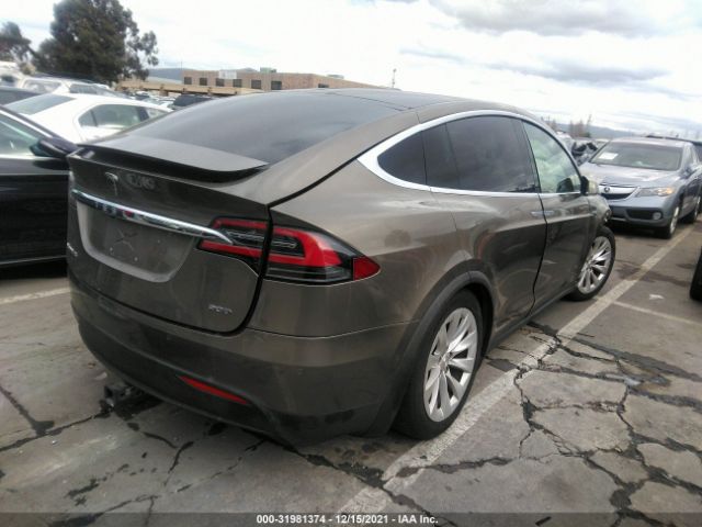 Photo 3 VIN: 5YJXCAE23GF001581 - TESLA MODEL X 