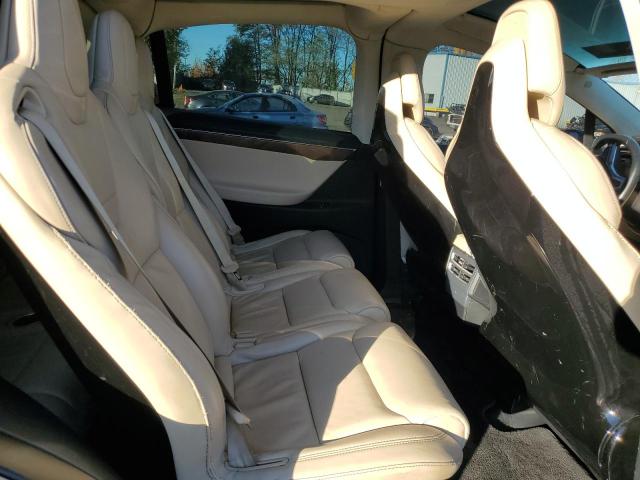 Photo 10 VIN: 5YJXCAE23GF031244 - TESLA MODEL X 