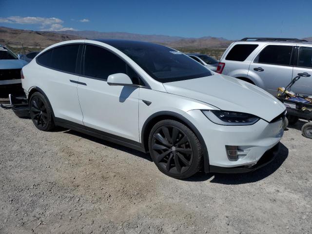 Photo 3 VIN: 5YJXCAE23HF051978 - TESLA MODEL X 