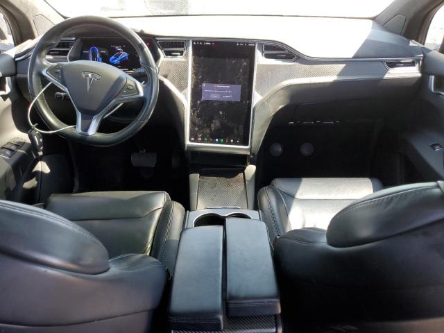 Photo 7 VIN: 5YJXCAE23HF051978 - TESLA MODEL X 