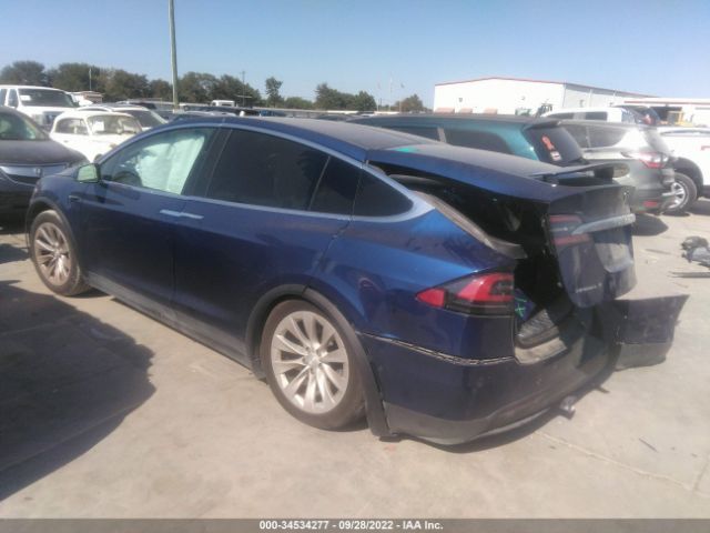 Photo 2 VIN: 5YJXCAE23HF061264 - TESLA MODEL X 