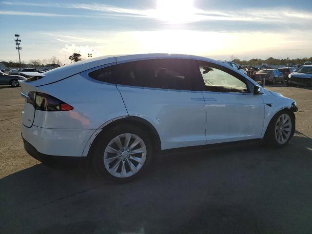 Photo 2 VIN: 5YJXCAE23JF114003 - TESLA MODEL X 