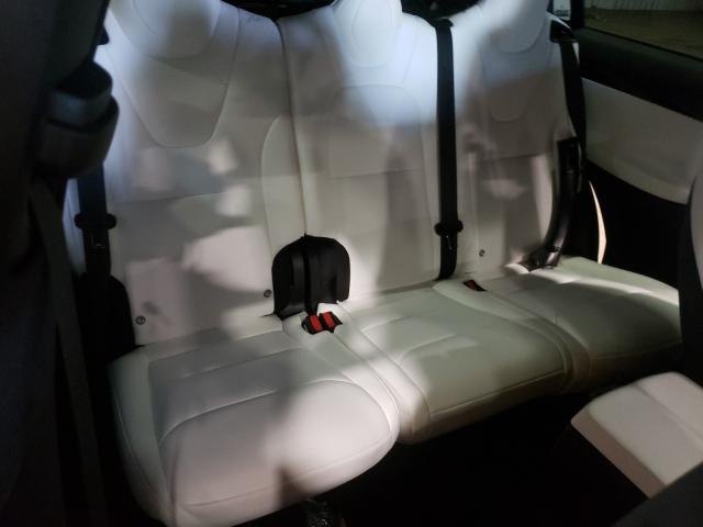 Photo 5 VIN: 5YJXCAE23LF240199 - TESLA MODEL X 