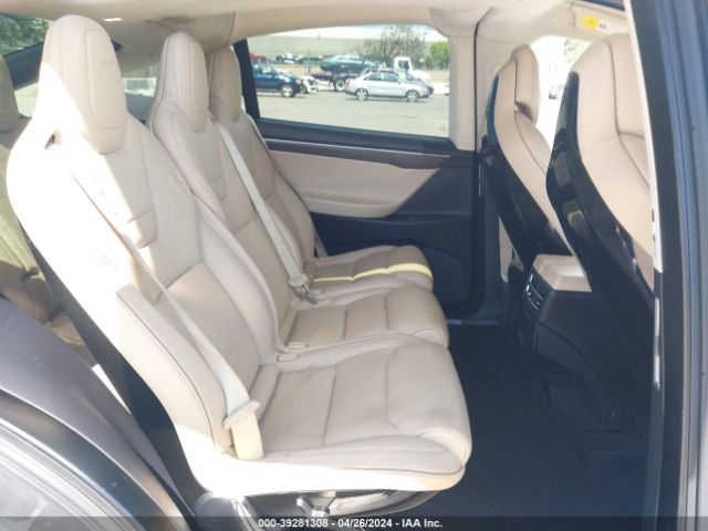 Photo 7 VIN: 5YJXCAE24GF001525 - TESLA MODEL X 