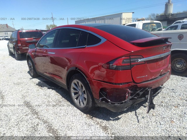 Photo 2 VIN: 5YJXCAE24GF003730 - TESLA MODEL X 