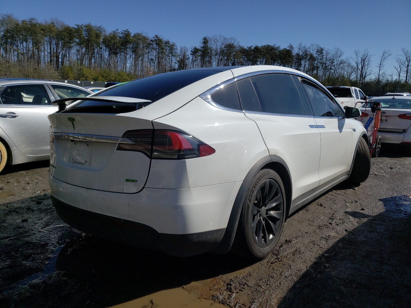 Photo 3 VIN: 5YJXCAE24GF005400 - TESLA MODEL X 