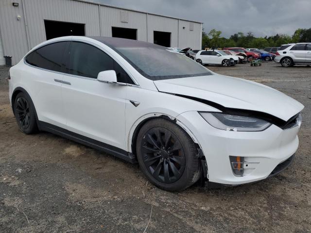 Photo 4 VIN: 5YJXCAE24JF102412 - TESLA MODEL X 