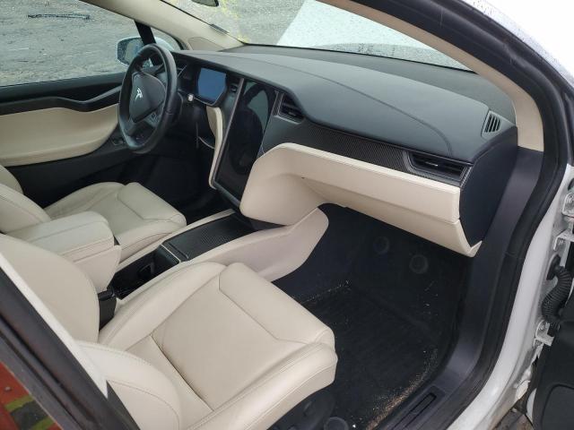 Photo 8 VIN: 5YJXCAE24JF102412 - TESLA MODEL X 