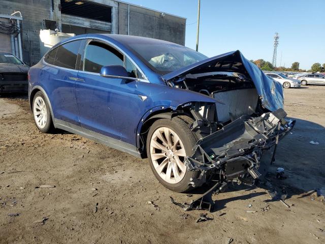 Photo 3 VIN: 5YJXCAE24JF140822 - TESLA MODEL X 