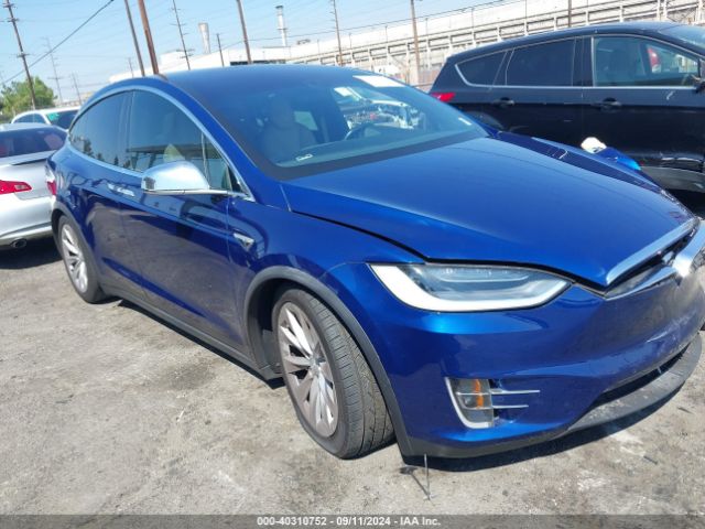 Photo 0 VIN: 5YJXCAE25GF001548 - TESLA MODEL X 