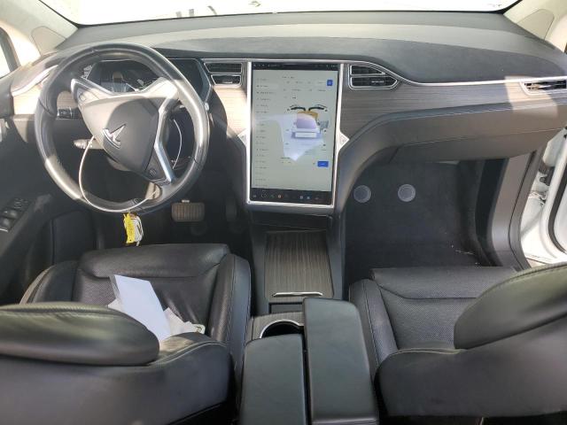 Photo 7 VIN: 5YJXCAE25GF001730 - TESLA MODEL X 