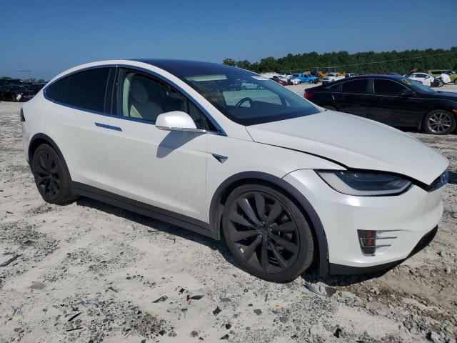 Photo 3 VIN: 5YJXCAE25HF076669 - TESLA MODEL X 