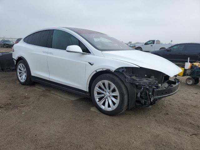 Photo 3 VIN: 5YJXCAE25HF078485 - TESLA MODEL X 