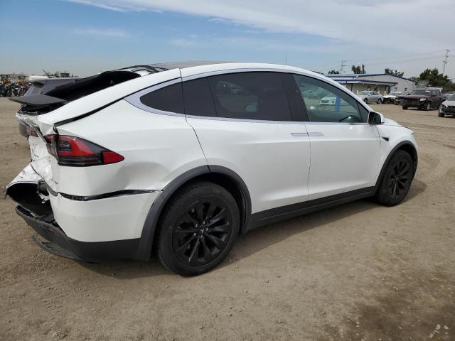 Photo 2 VIN: 5YJXCAE25JF101432 - TESLA MODEL X 