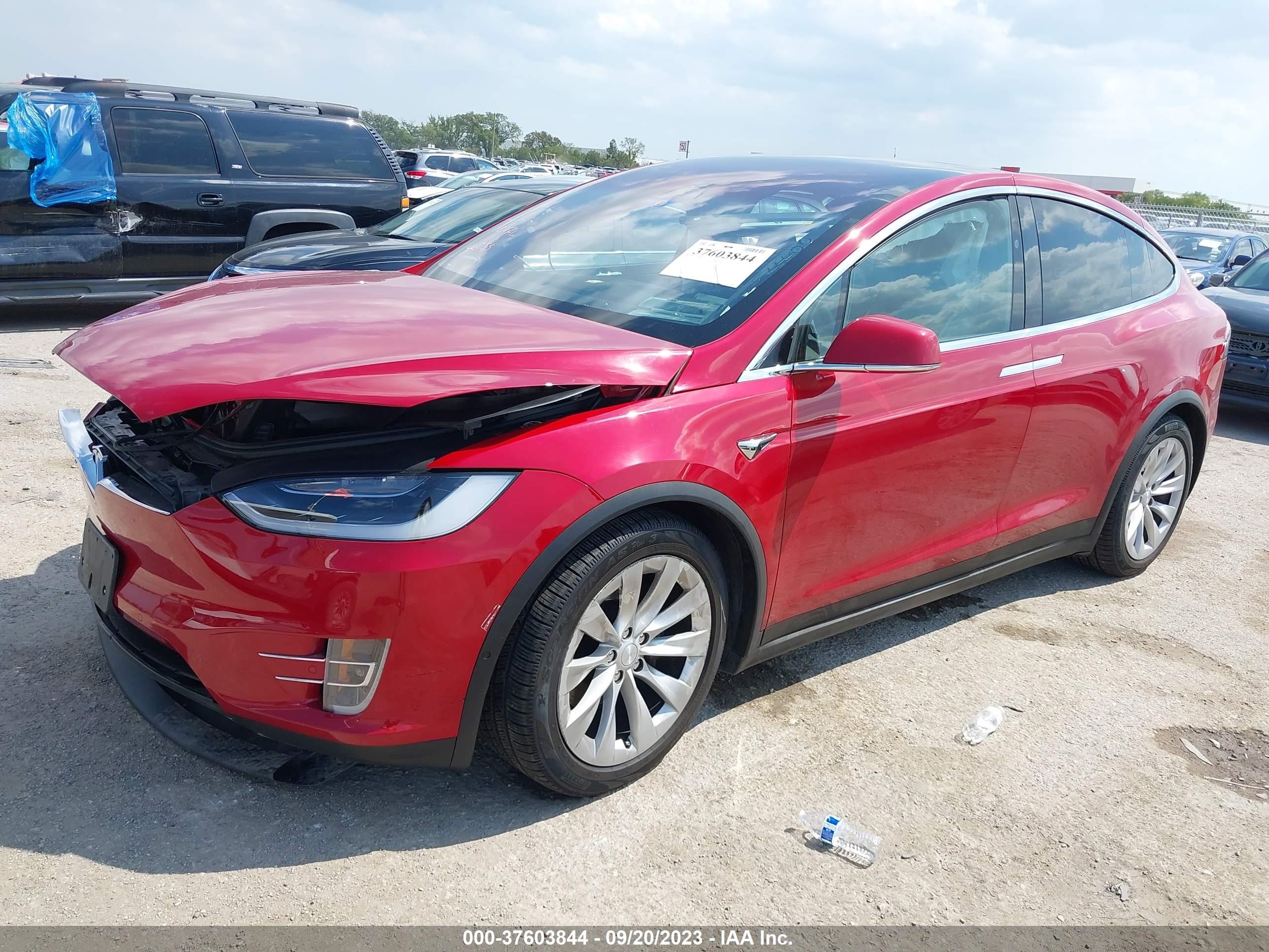 Photo 1 VIN: 5YJXCAE25JF141820 - TESLA MODEL X 