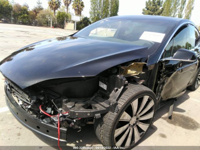 Photo 5 VIN: 5YJXCAE26JF126016 - TESLA MODEL X 